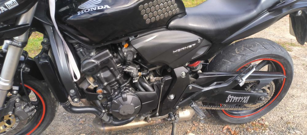 Продам Honda Hornet 600
