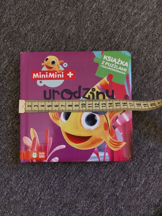 Książeczka z puzzlami.