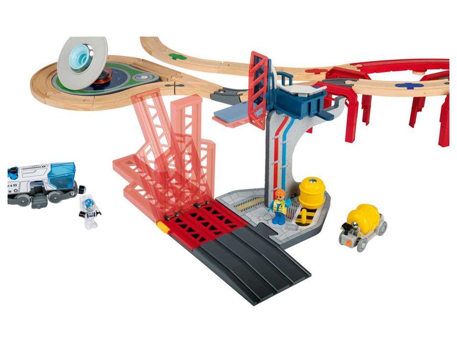 Playtive Drewniana kolejka - stacja kosmiczna 67 el.