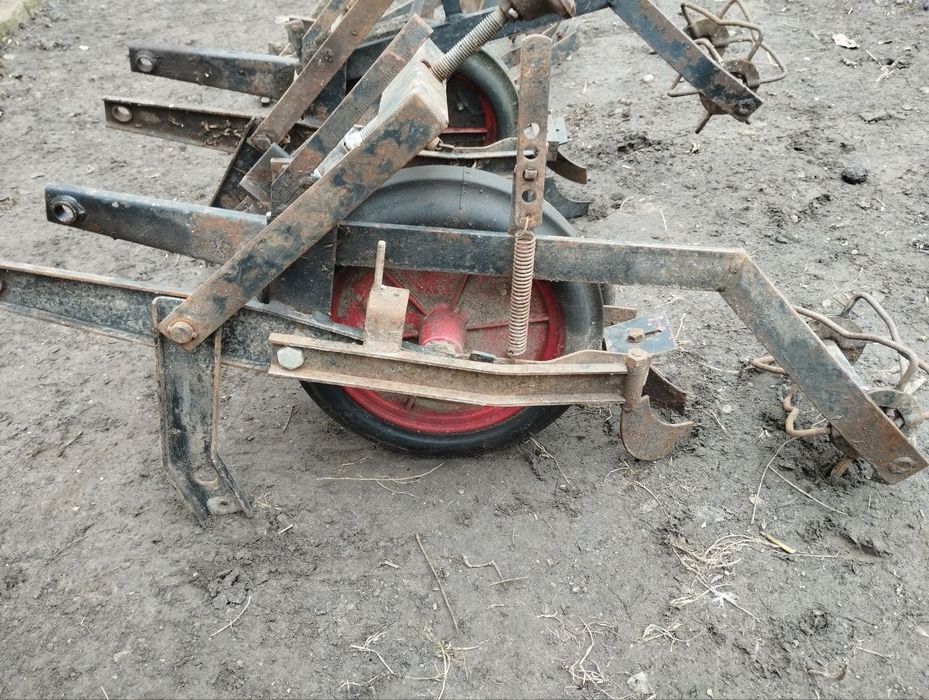 Запчастини  до сівалки