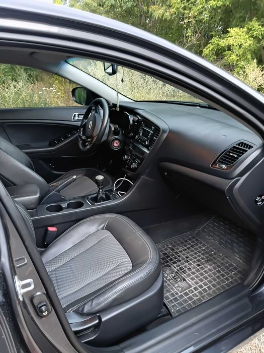 Kia optima DIESEL