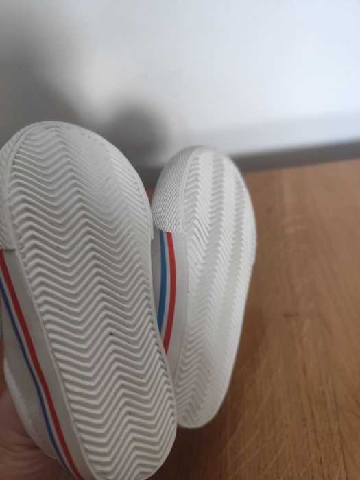Nowe buty sportowe typu adidaski Psi Patrol od next, r.19