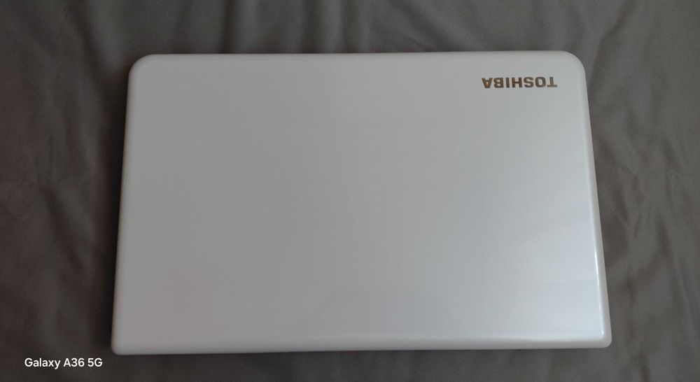 Nie zawodny Laptop Toshiba Satellite C55-A-199