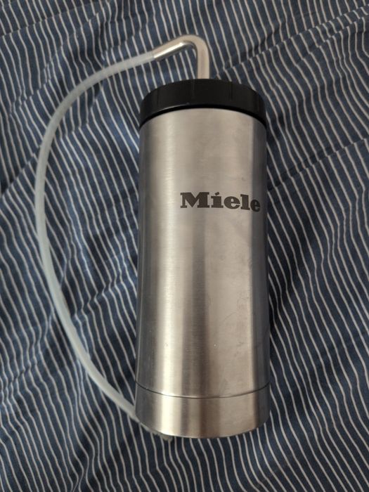 Продам молочник до кавоварки miele