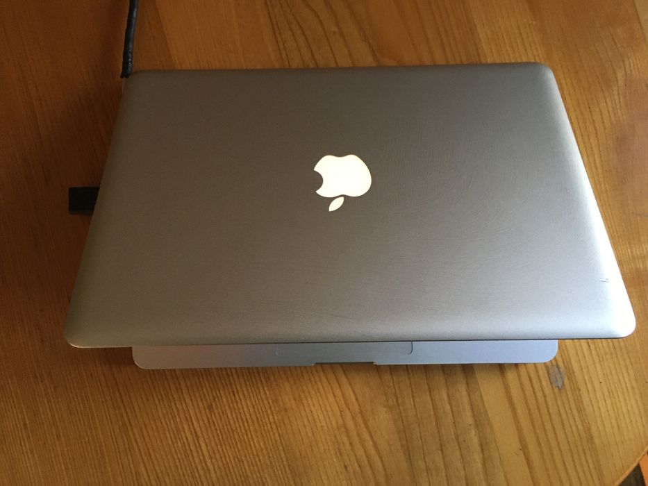 MacBook Pro (13 Mid 2009)