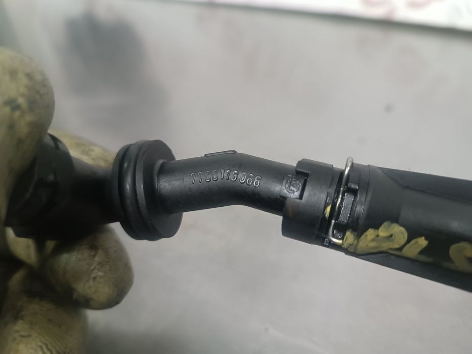 Conector do Tubo Embraiagem 7700113066 - RENAULT MASTER II Autocarro