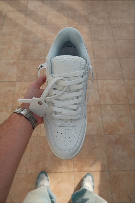 Off-White Out Off Office “For Walking”