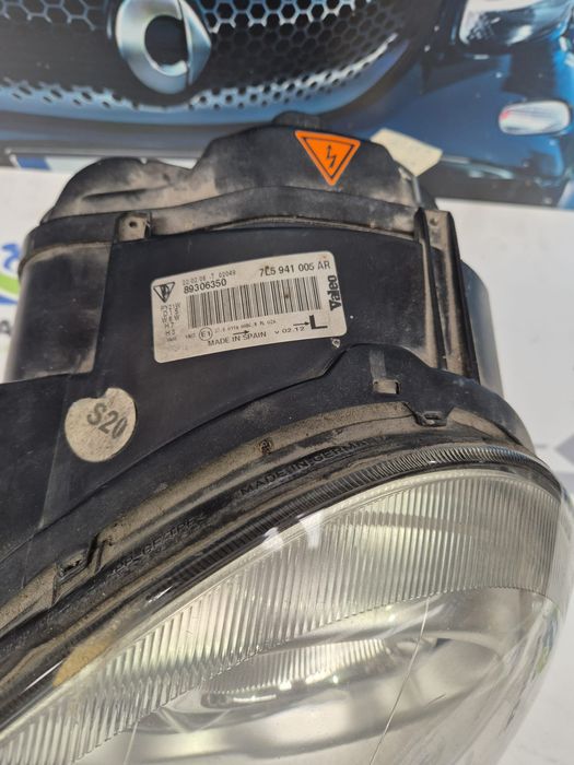 Ótica esquerda Porsche Cayenne