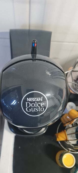 Maquina dolce gusto como nova