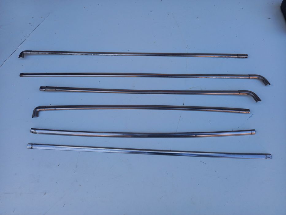 Listewka chrom nikiel szyby Hyundai Galloper Loong 1998rok