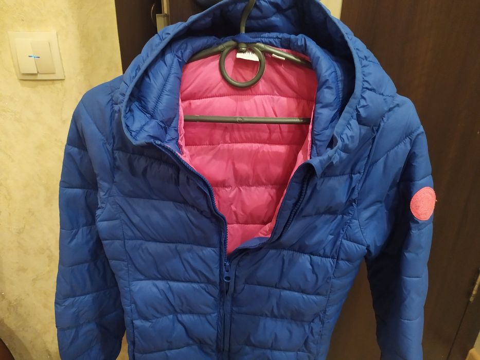 Куртка демисезонная,куртка