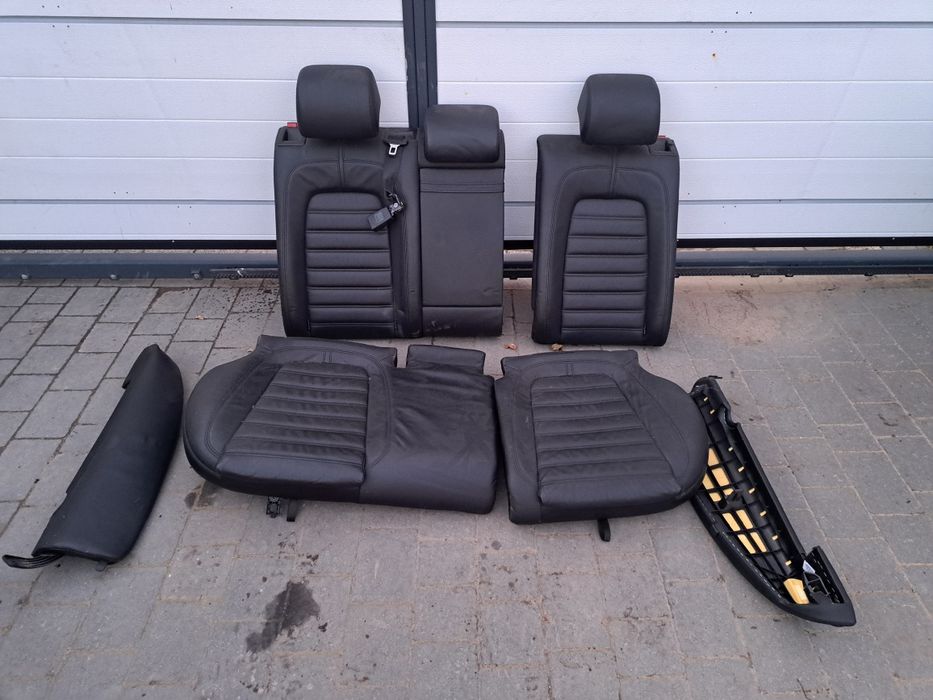 Fotele skora skorzane wnetrze kompletne boczki tunel passat b6 kombi