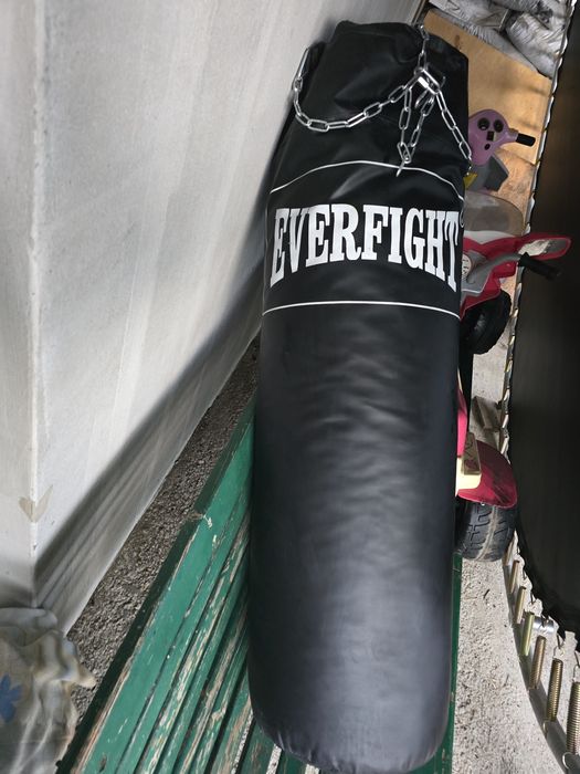 Worek treningowy z mocowanie