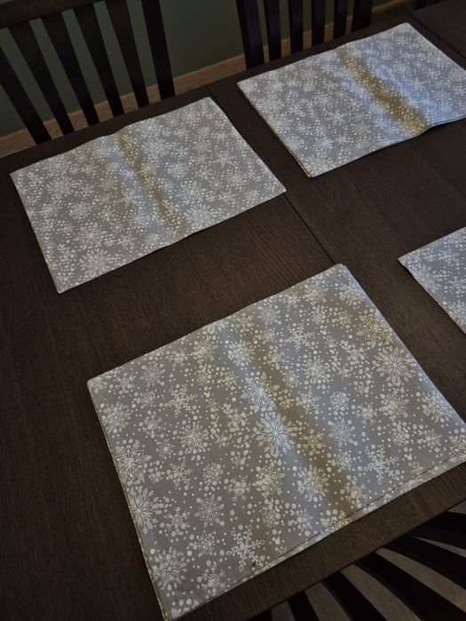 Podkładki na stół świąteczne DUKA Home&You śnieżynki zima Boże