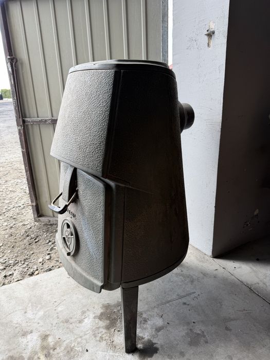 Jotul 4 żeliwny piec