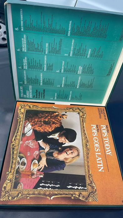 Discos Vinil antigos - mais de 40 anos.