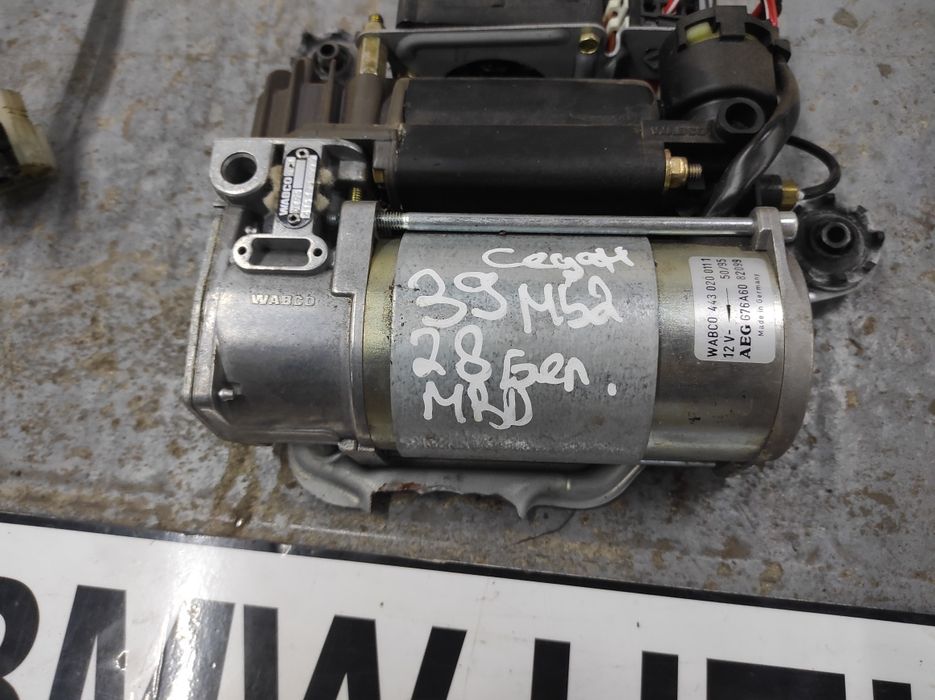 Пневмо компрессор Подушки БМВ Е39 Седан Универсал Пневма Подвеска BMW