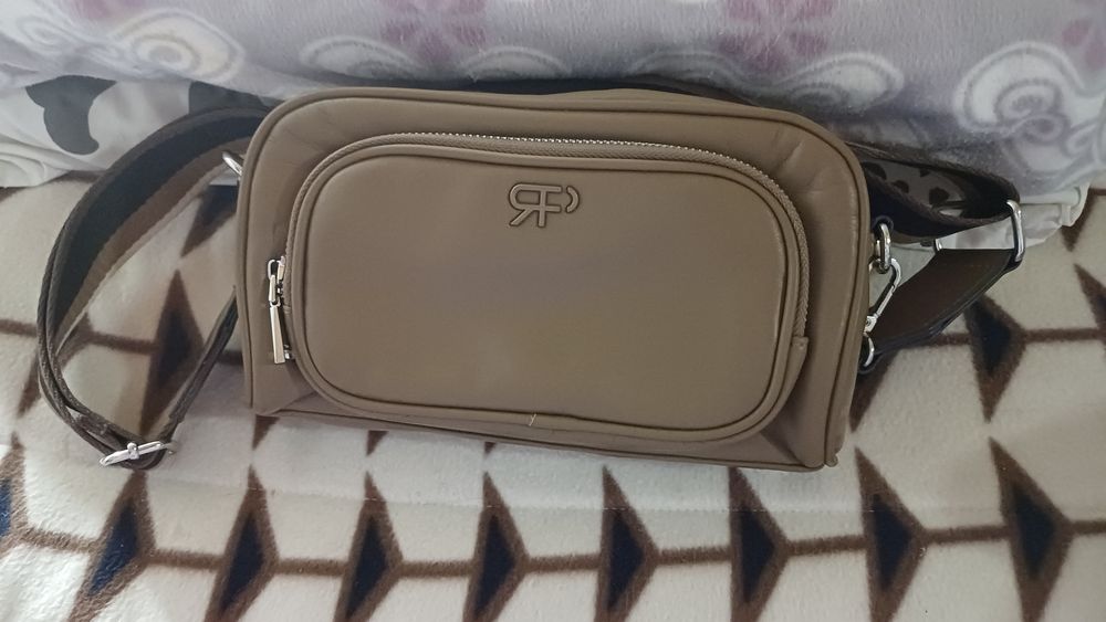 2 Malas da Parfois Como Novas.