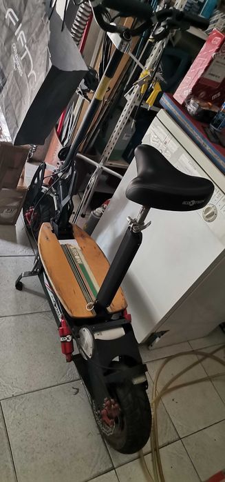 Reparação de trotinetes