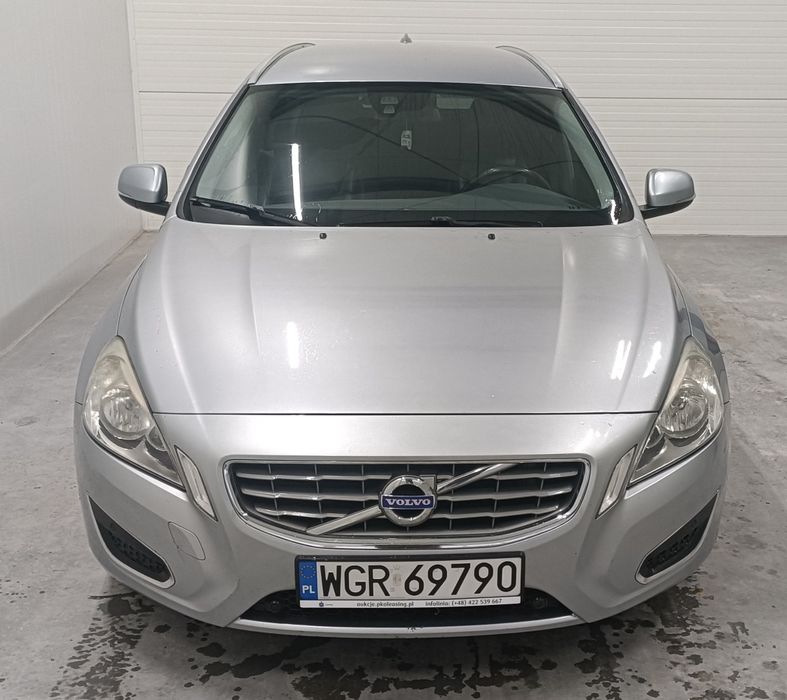 VOLVO V60 1.6 T3
