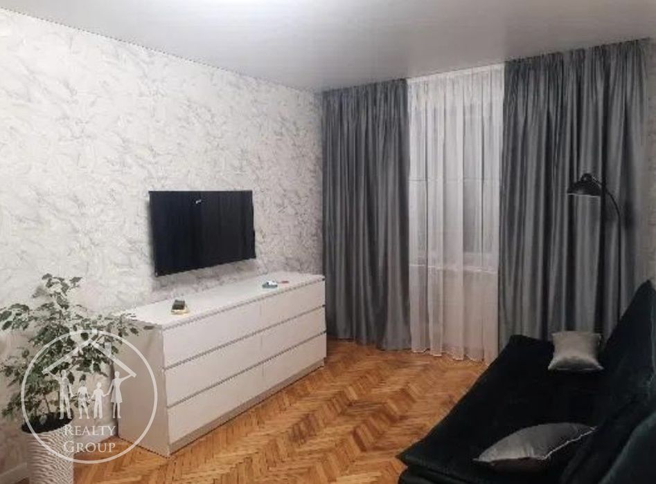 Довгострокова оренда 2-кімнатної квартири центр
