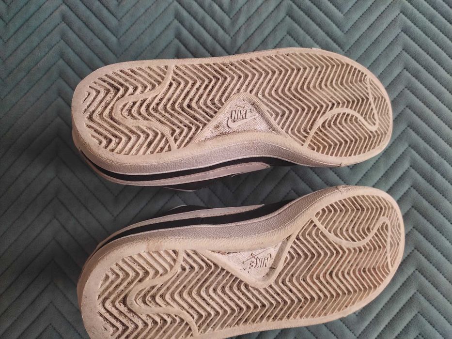 Buty nike court royal 37,5 stan bardzo dobry
