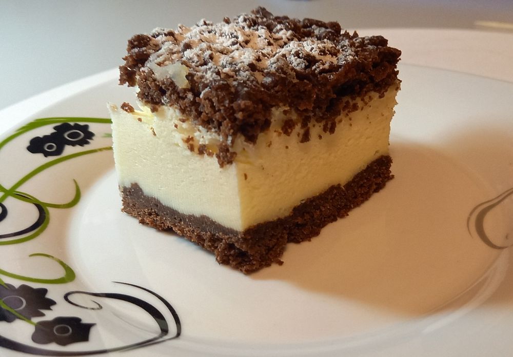 Sernik na kwaśnej śmietanie