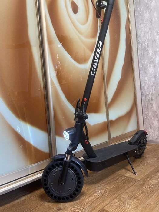 Продам електро самокат