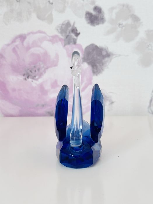 Figurka ozdobna , szklany kryształowy łabędź