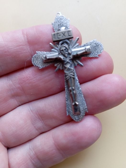 Крест нательный(ручная работа).