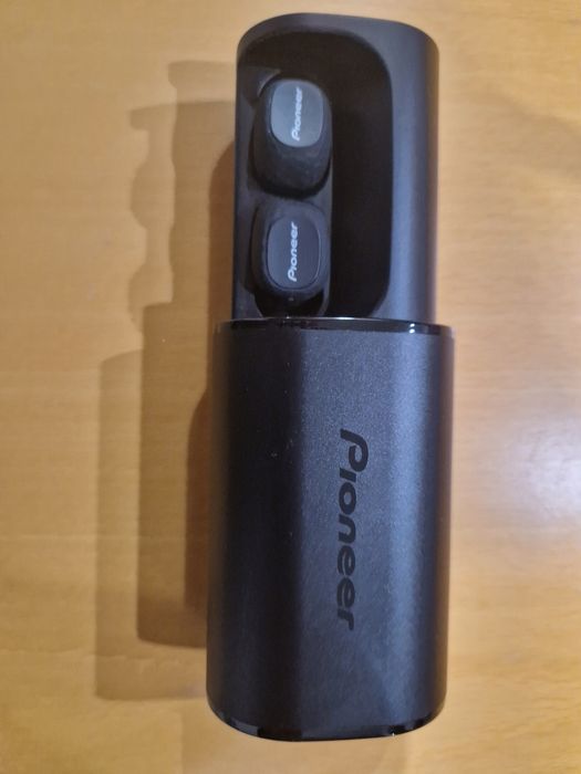 Навушники PIONEER SE-C8TW Black нові оригінал