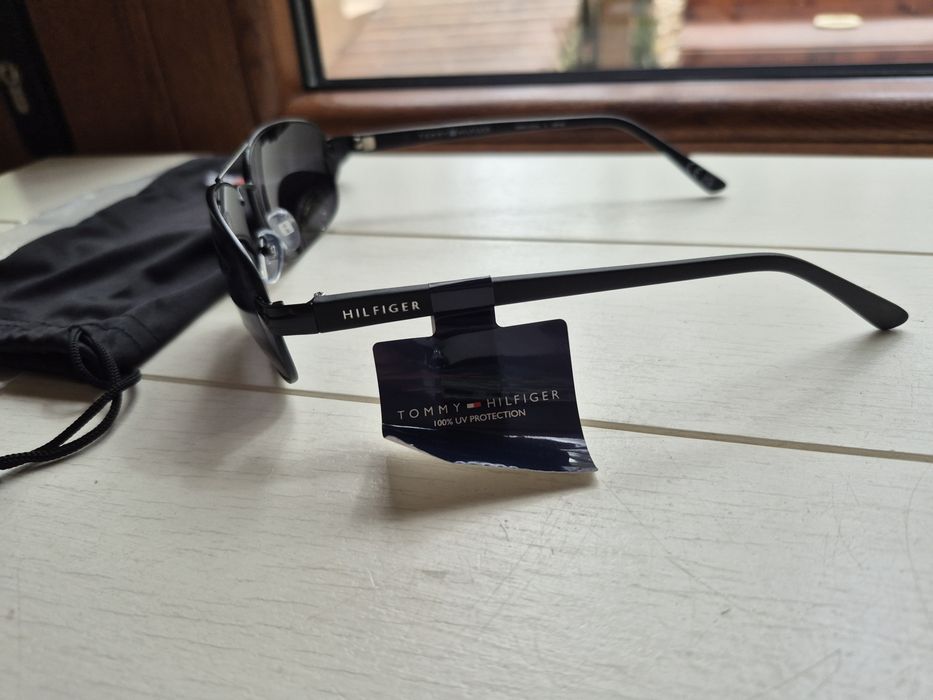 Okulary przeciwsłoneczne Męskie Tommy Hilfiger  MM OM688