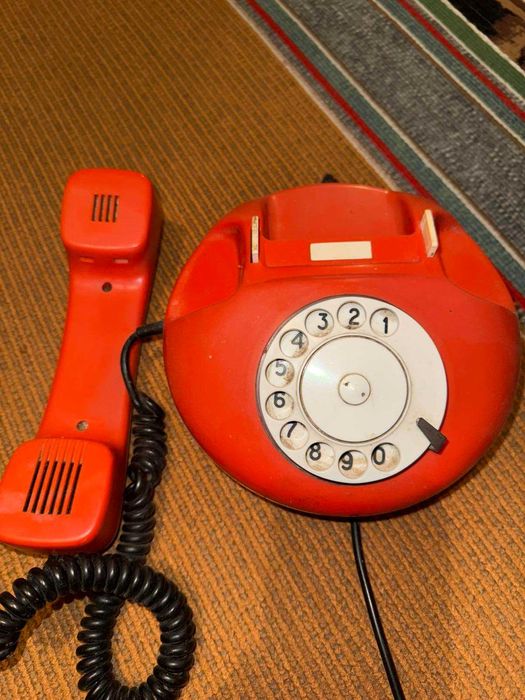 Стаціонарні телефони