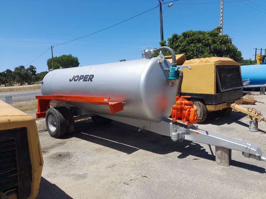 Cisterna marca JOPER de 5000 lt