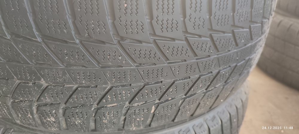 Шини 195/65/15  2 шт