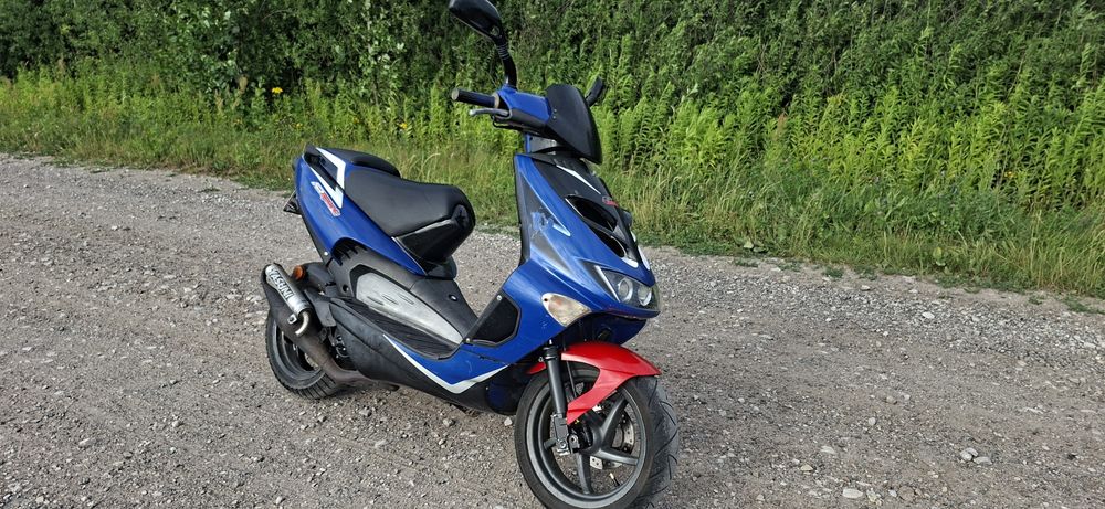 Aprila sr 50 skuter