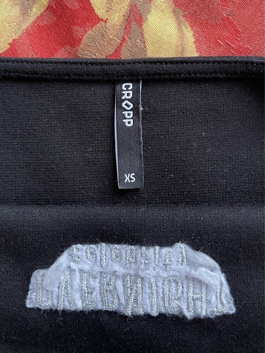 Чорне боді, Cropp