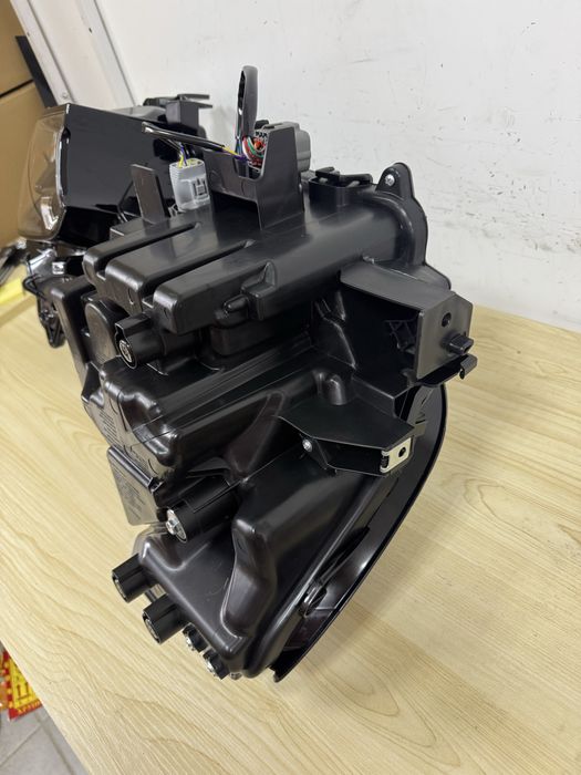 Mazda CX-90 2022-2026 р afs , передні фари