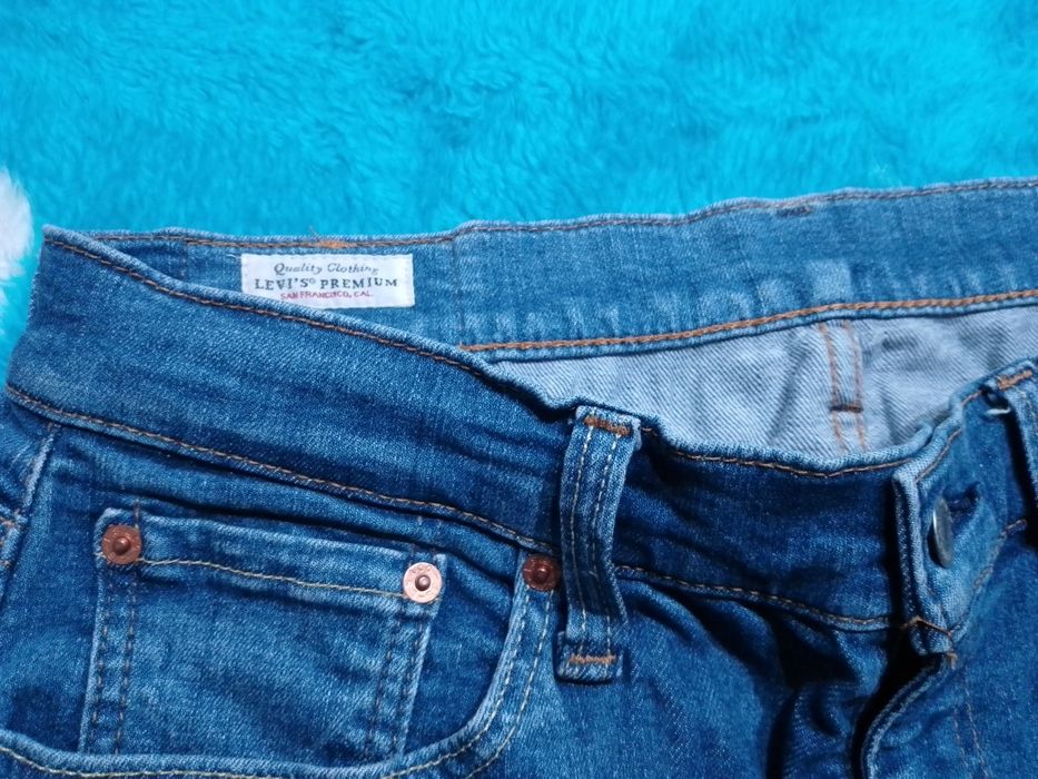 Vendo Calças da Levis