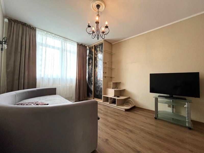 Оренда 1к квартири - ремонт, тепло, працює ліфт /ЖК Паркові озера