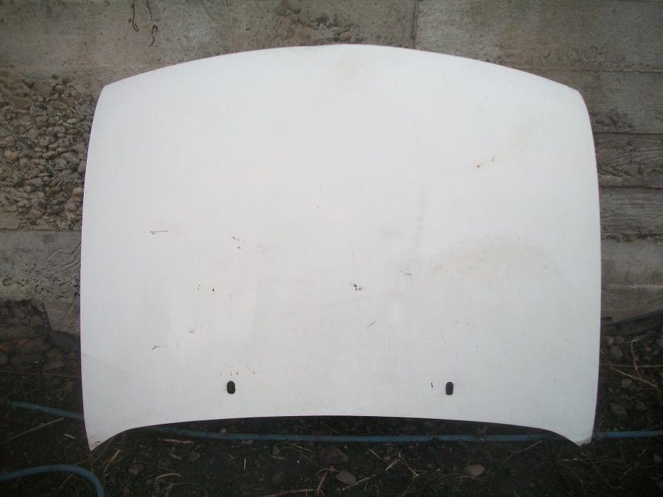 Капот Fiat  Tempra Ford Escort Courier Mondeo BMW 520 Mercedes W 124