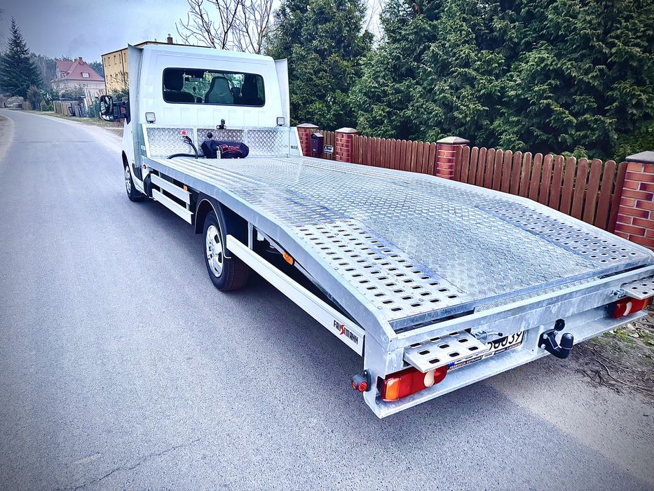Autolaweta laweta wynajem Renault Master Opel Movano