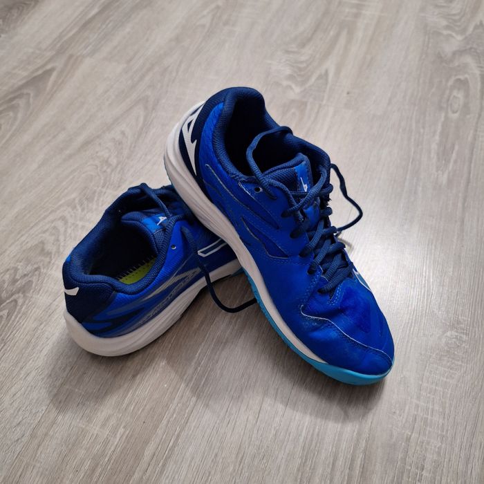 Halówki juniorskie niebieskie Mizuno