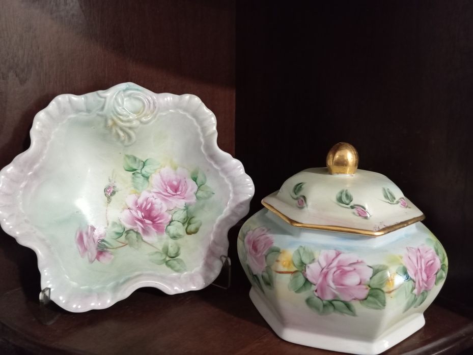 Porcelana pintada á mão