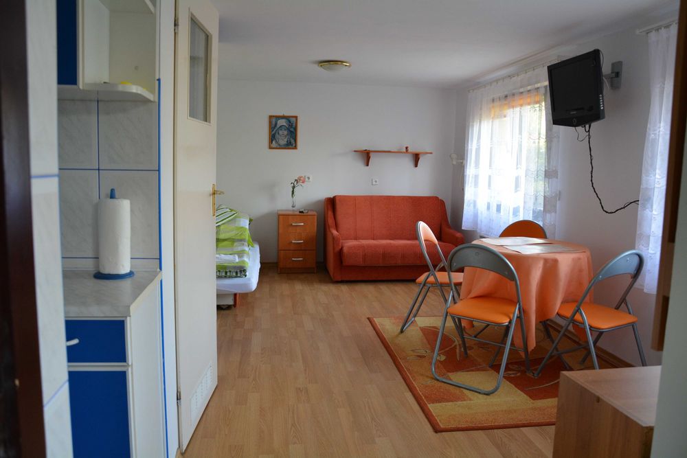 Inwestycja nad morzem! Działający pensjonat 135m2  Łeba ul.Słowińska 1A