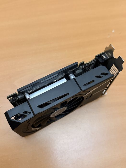 Видеокарта AMD RX 560 Series 4 ГБ