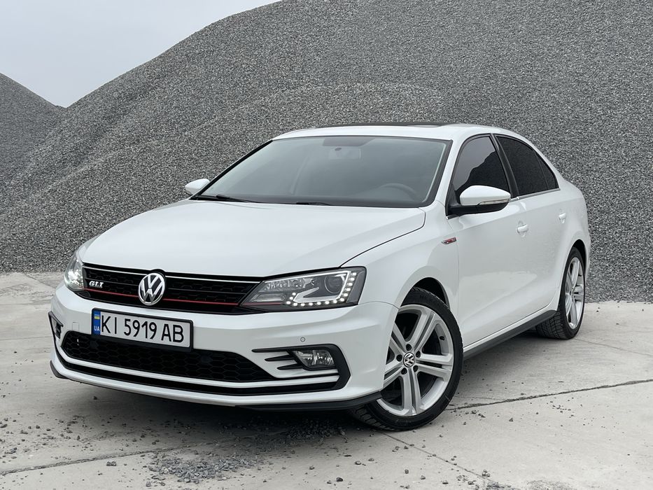 Volkswagen Jetta Hybrid 2012