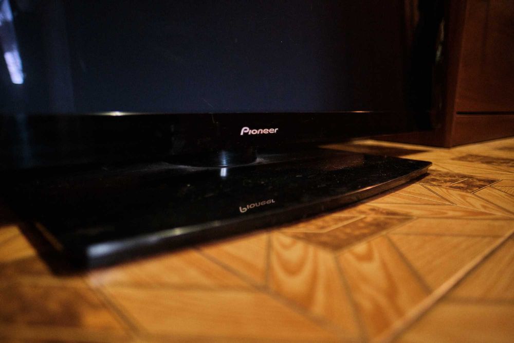 Телевізор плазмовий Pioneer Kuro LX5090h на запчастини