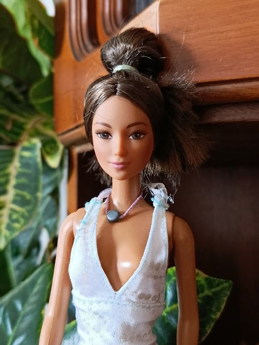 Лялька Барбі Mattel Лея