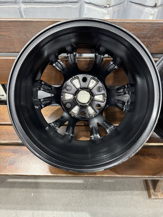 99 Оригинальные литые диски Mitsubichi Pajero L200 6/139,7 R17 et38